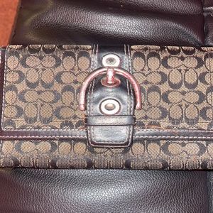 This has been worn a lot